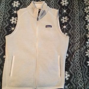 Only worn 3x- oatmeal Patagonia vest